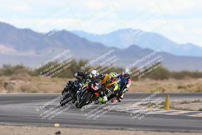 media/Nov-16-2025-Race Pace (Sun) [[8c5fa54630]]/Non Verified Riders (1st 20 Minutes)/5-Turn 15 (110pm)/